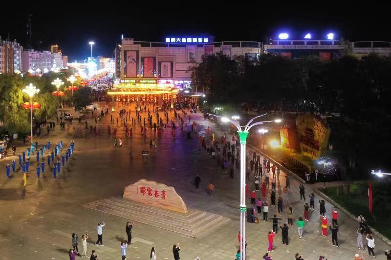 富锦老科协周占龙：青春富锦.jpg